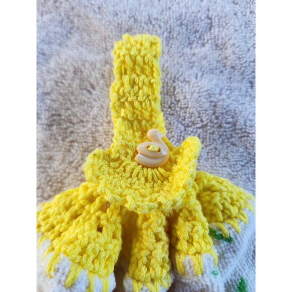 2 Vtg Mushroom Kitchen dish towels Crochet Hanging Hand Towel Yellow Kitsch - Picture 3 of 11
